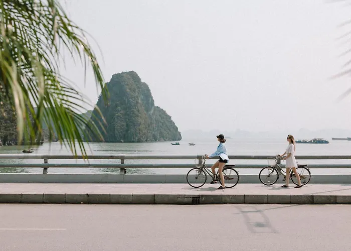 Deja Vu House Hotel Hạ Long