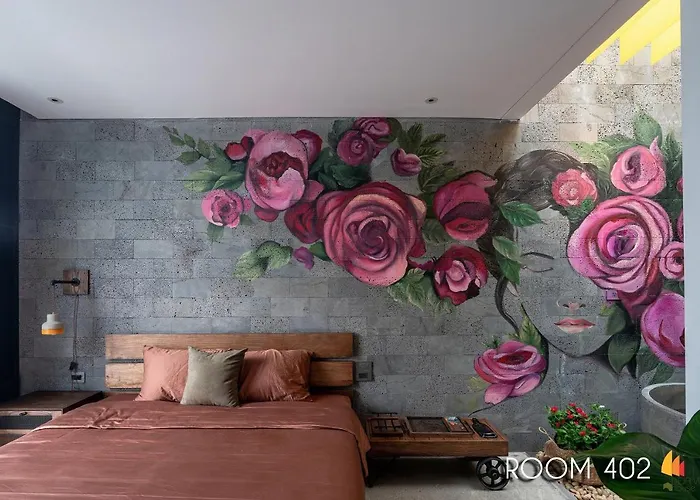 Hotel Deja Vu House Hạ Long